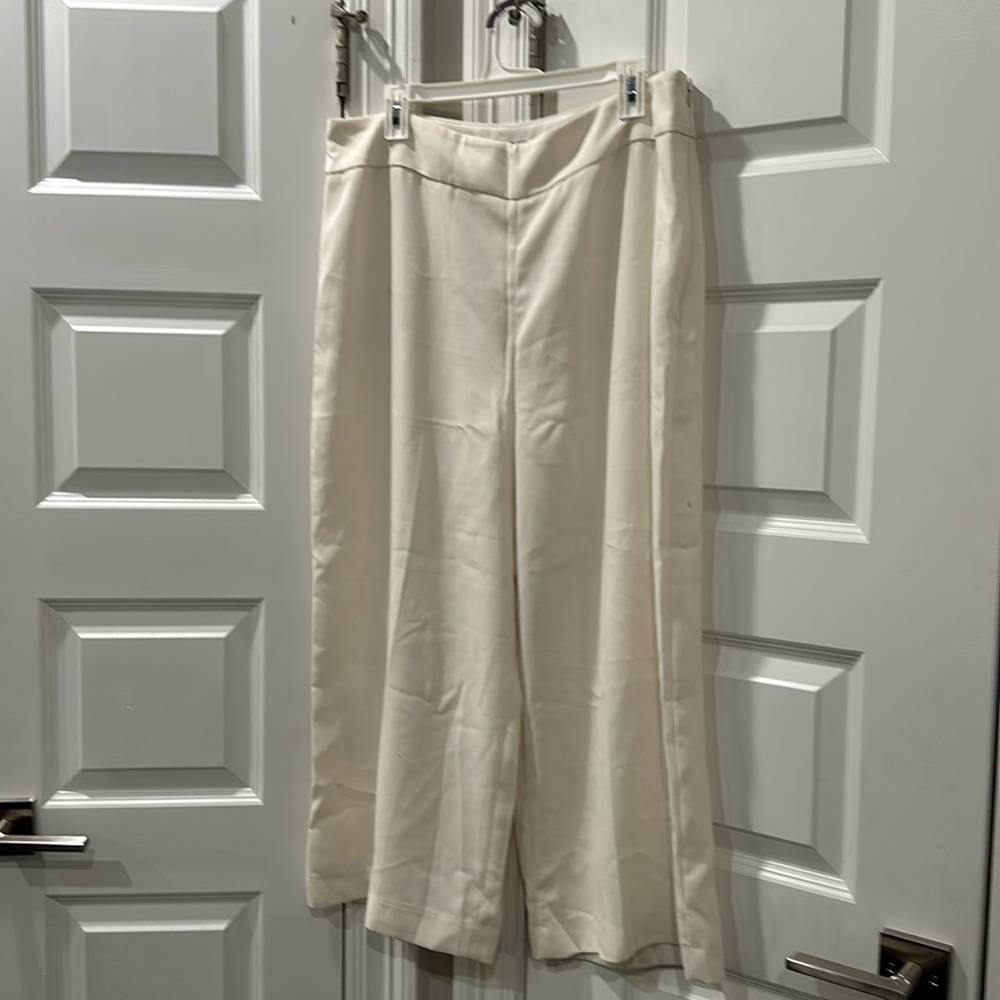 Cream Express Capri Pants